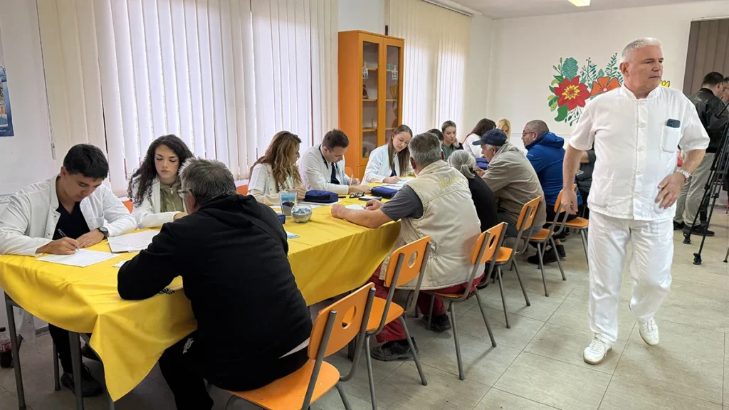 ГОТОВО ДВЕ ХИЉАДЕ ГРАЂАНА ПРЕГЛЕДАНО НА ТЕРЕНУ – ЛЕКАРИ УКЦ НИШ И „НИШКЕ БАЊЕ“ ДАНАС У МИЉКОВЦУ
